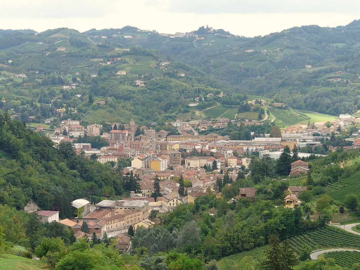 Veduta di Canelli.