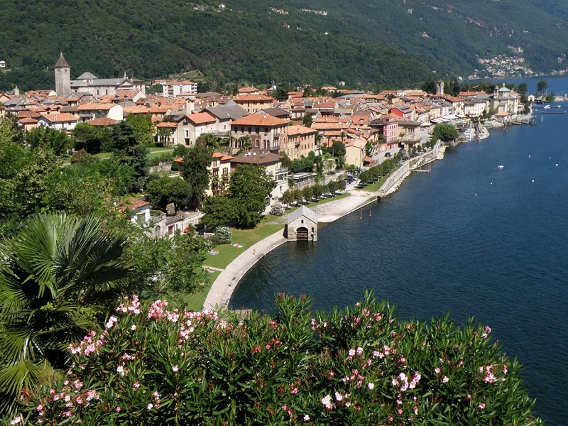 Veduta di Cannobio.