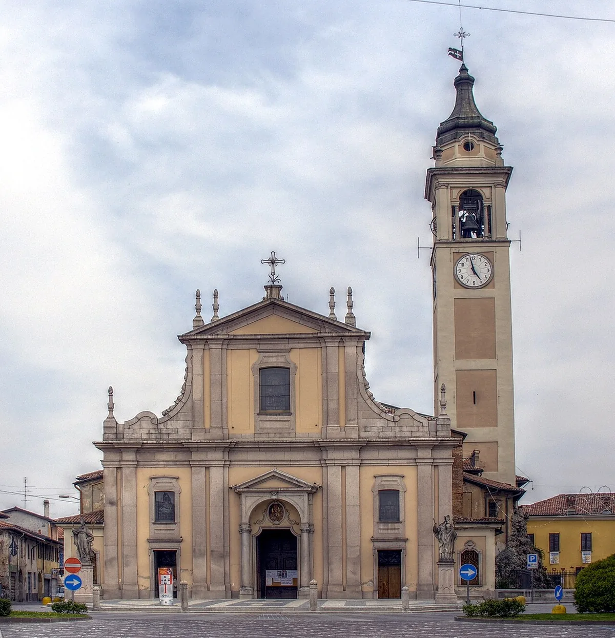Veduta di Castano Primo.