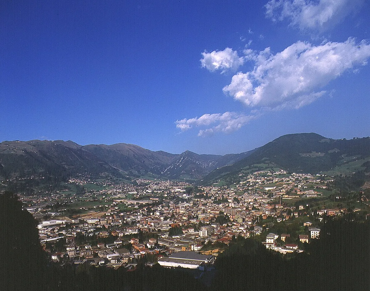 Veduta di Gandino.
