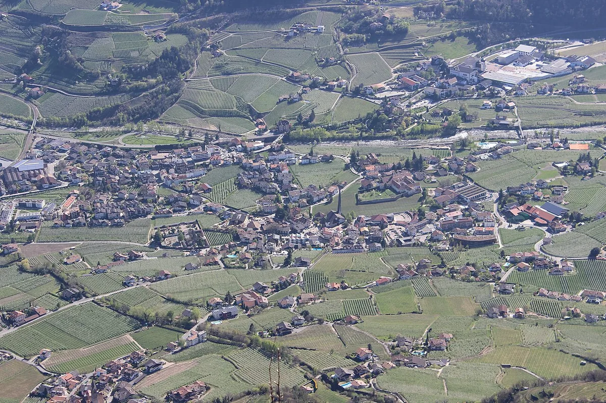 Veduta di Lagundo.