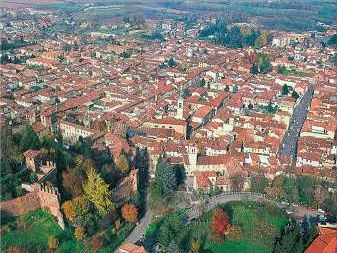 Veduta di San Colombano al Lambro.