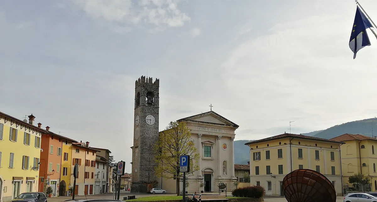 Veduta di Sarezzo.
